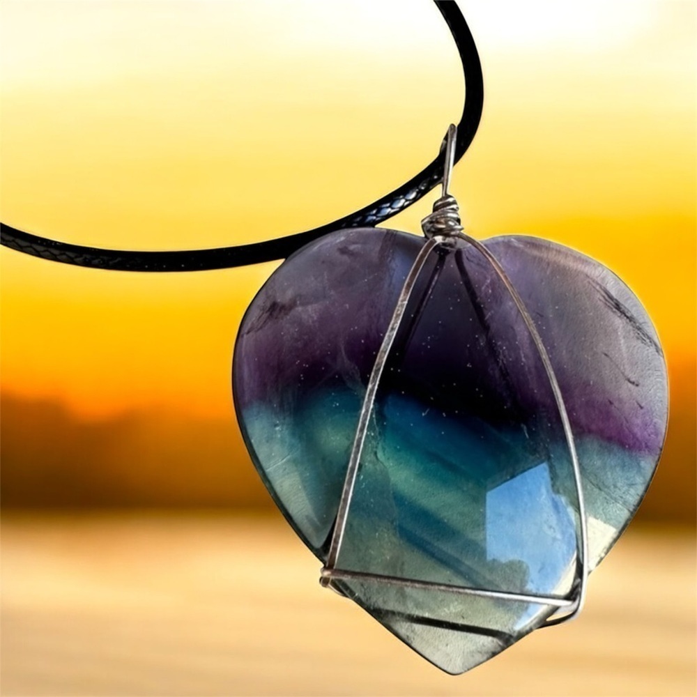 Artisan Handcrafted RAINBOW Fluorite Heart Pendant Necklace Tanzanite 5518 G